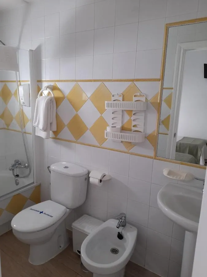 Hostal Casandra - Antiguo Hostal Los Valencianos Conil De La Frontera Ισπανία