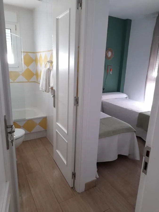Hostel Hostal Casandra - Antiguo Hostal Los Valencianos Conil De La Frontera Ισπανία
